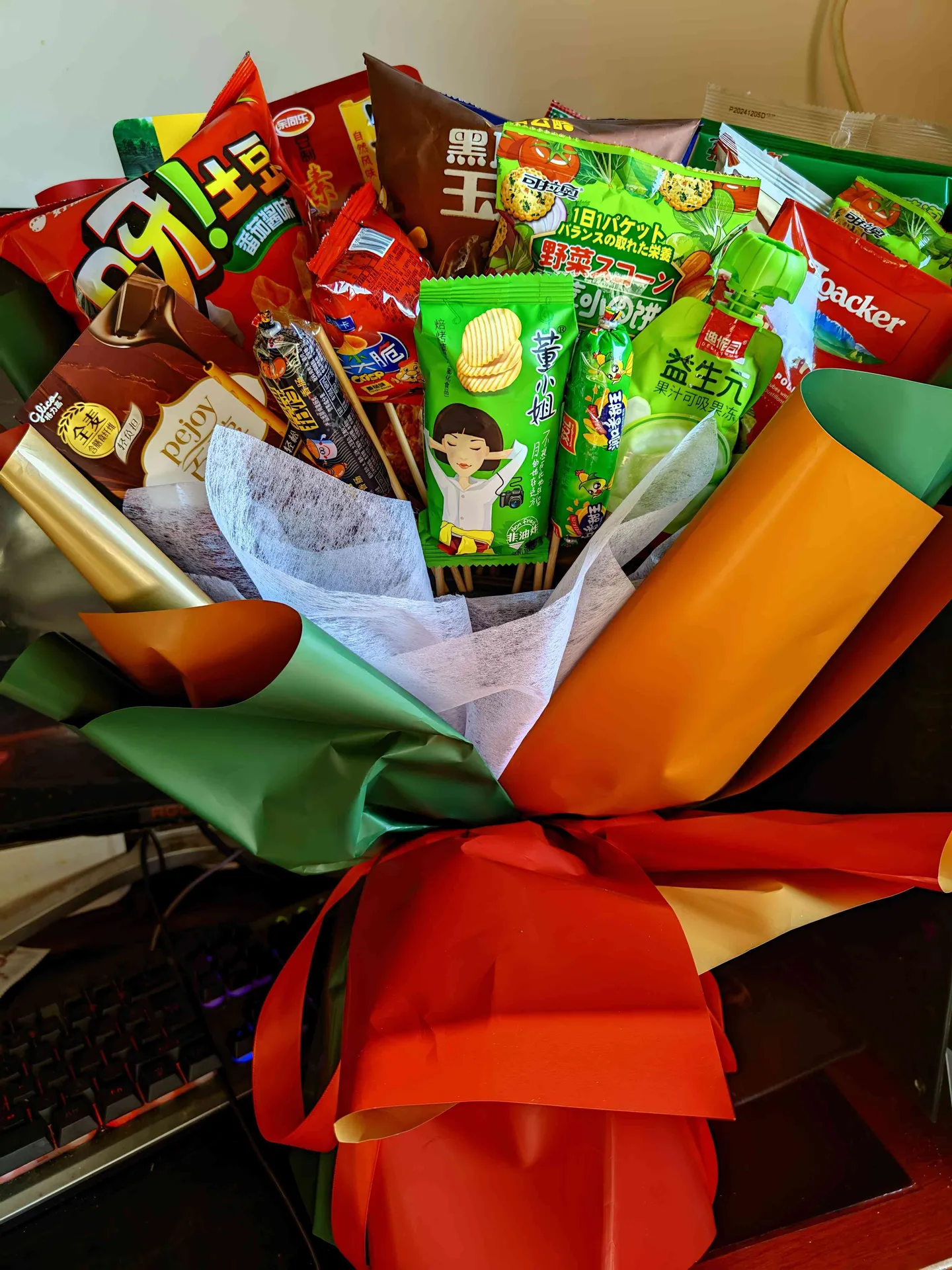 起娟送俺的圣诞节零食花花